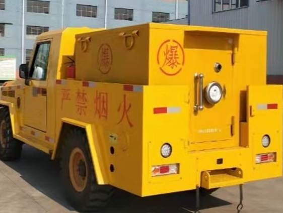 浉河凯龙爆破器材运输车:保障爆破任务的安全运行